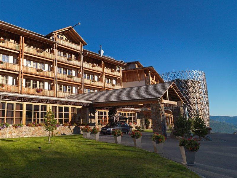 Falkensteiner Aktiv & Familienhotel Cristallo Superior Katschberghohe Exterior photo