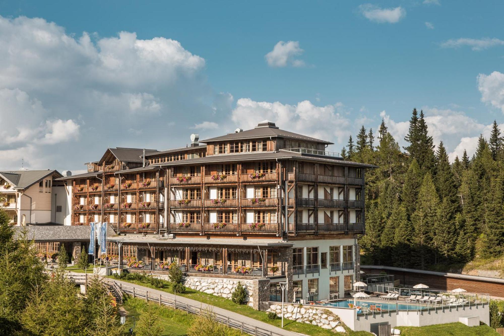 Falkensteiner Aktiv & Familienhotel Cristallo Superior Katschberghohe Exterior photo